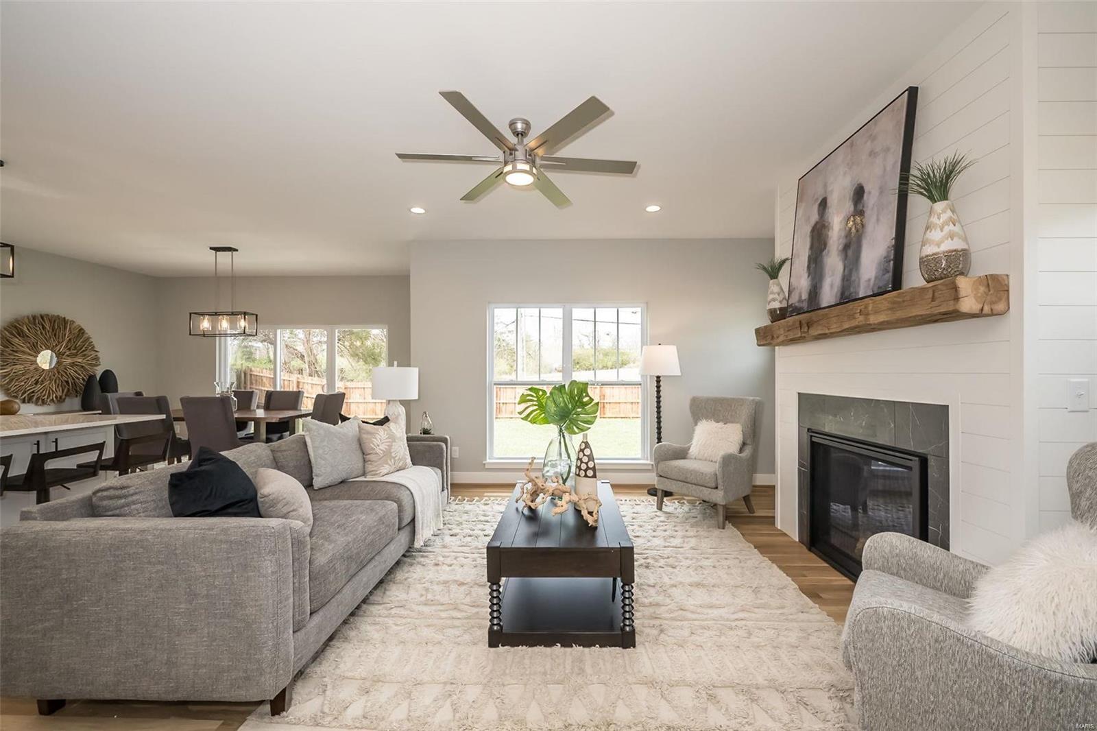 1119 Hilltop Drive