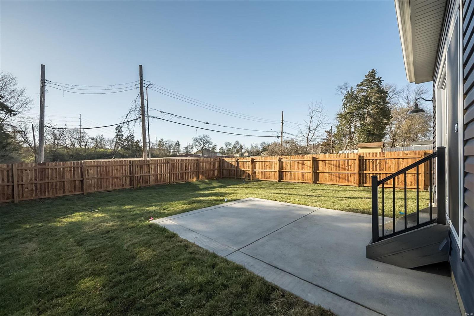 1119 Hilltop Drive
