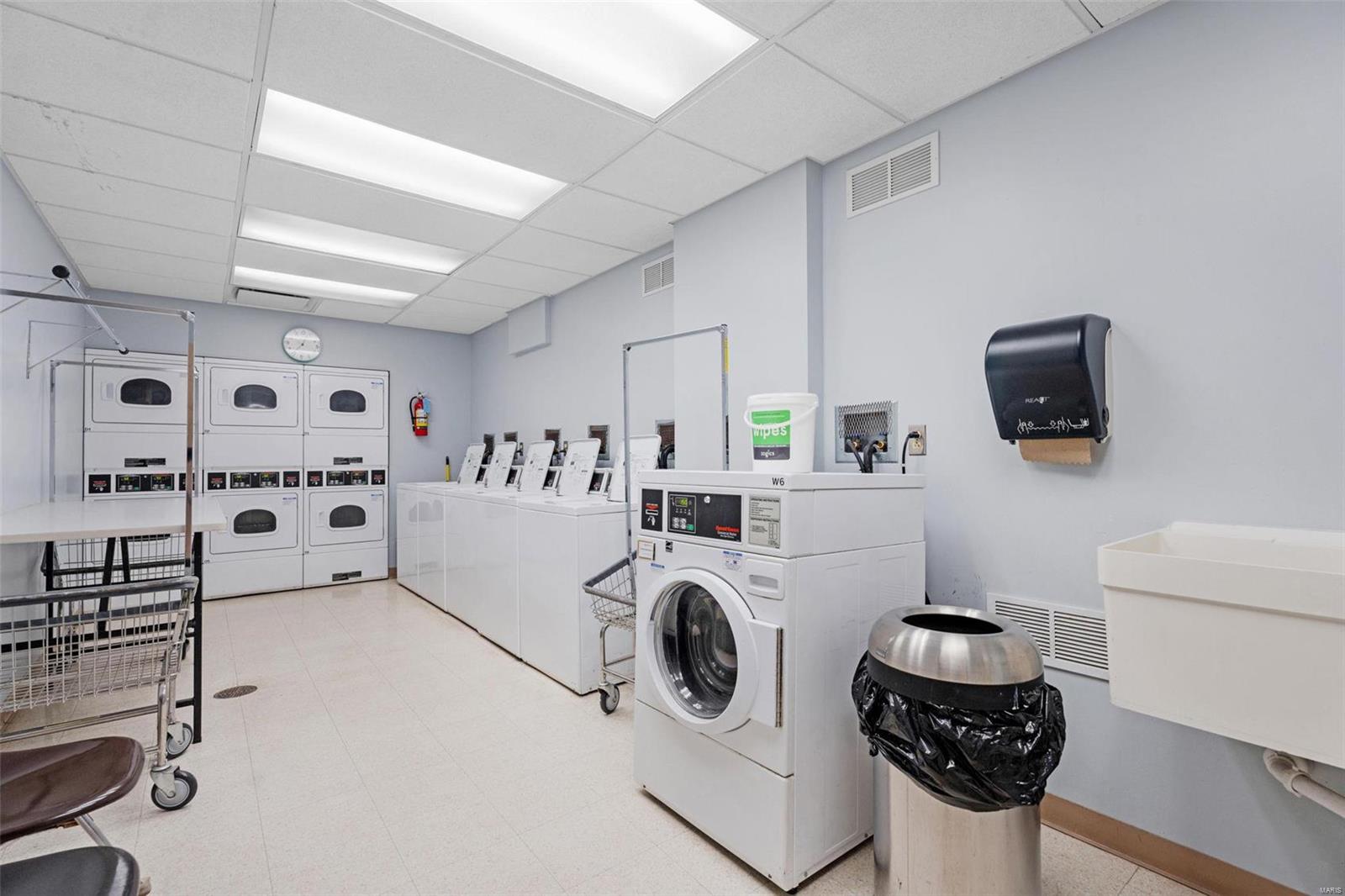 4501 Lindell Boulevard Unit: 6F