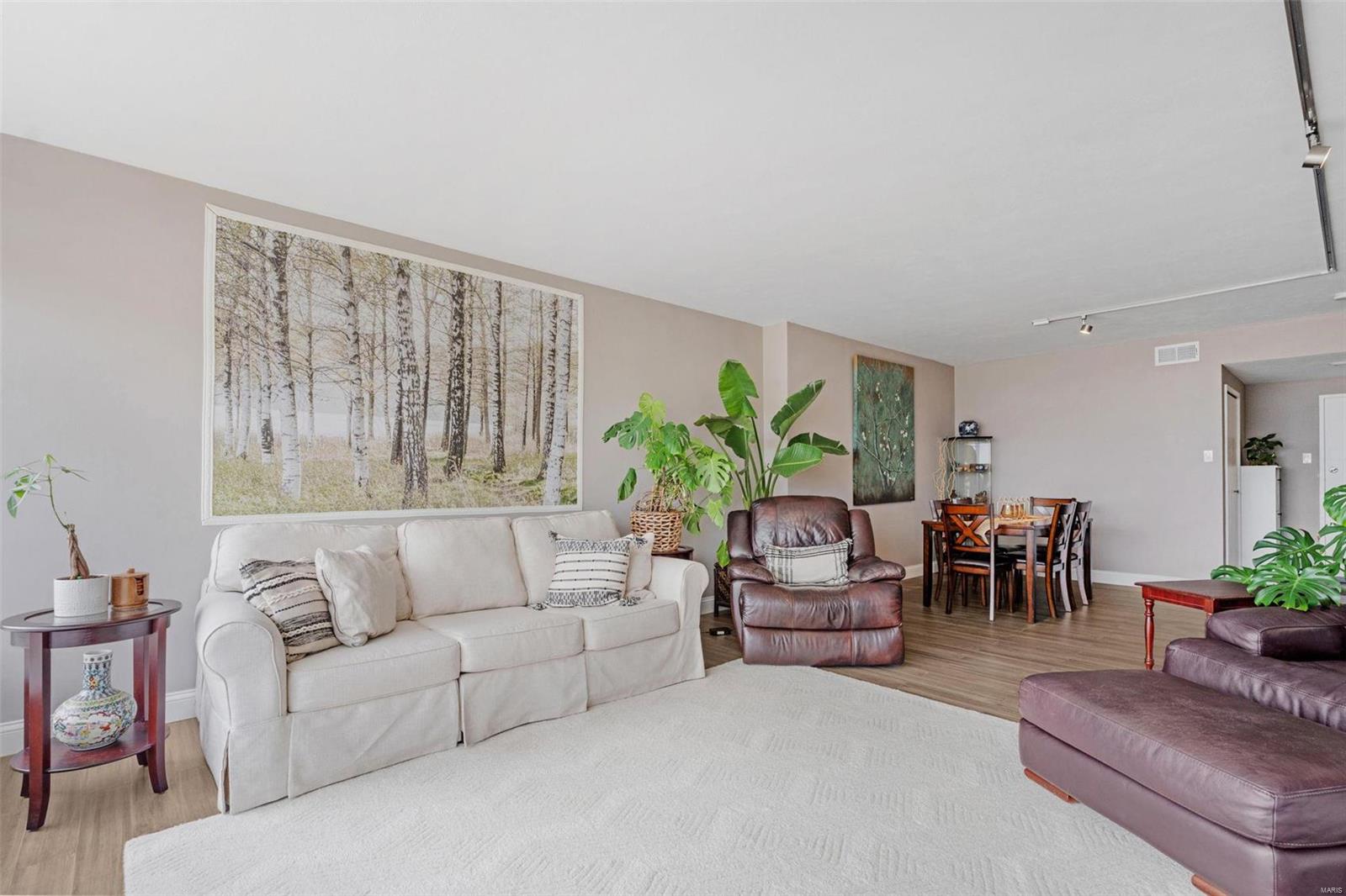 4501 Lindell Boulevard Unit: 6F