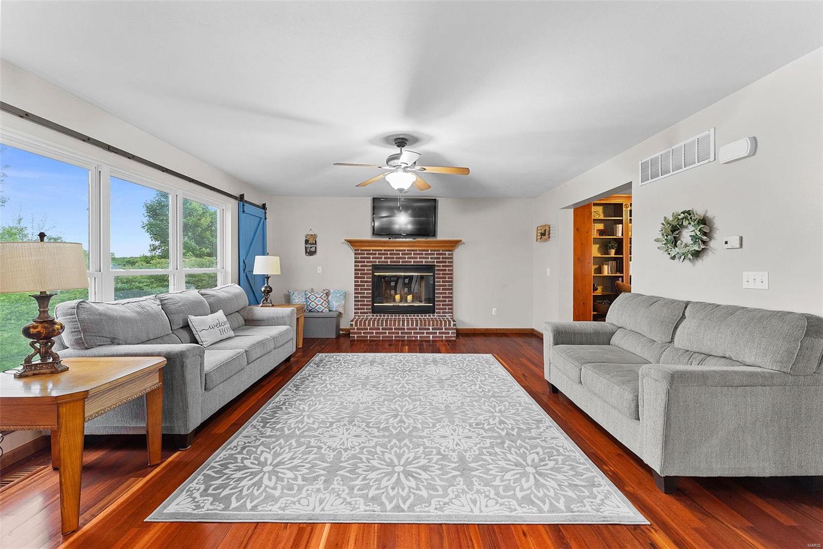 232 Huntsdale Drive