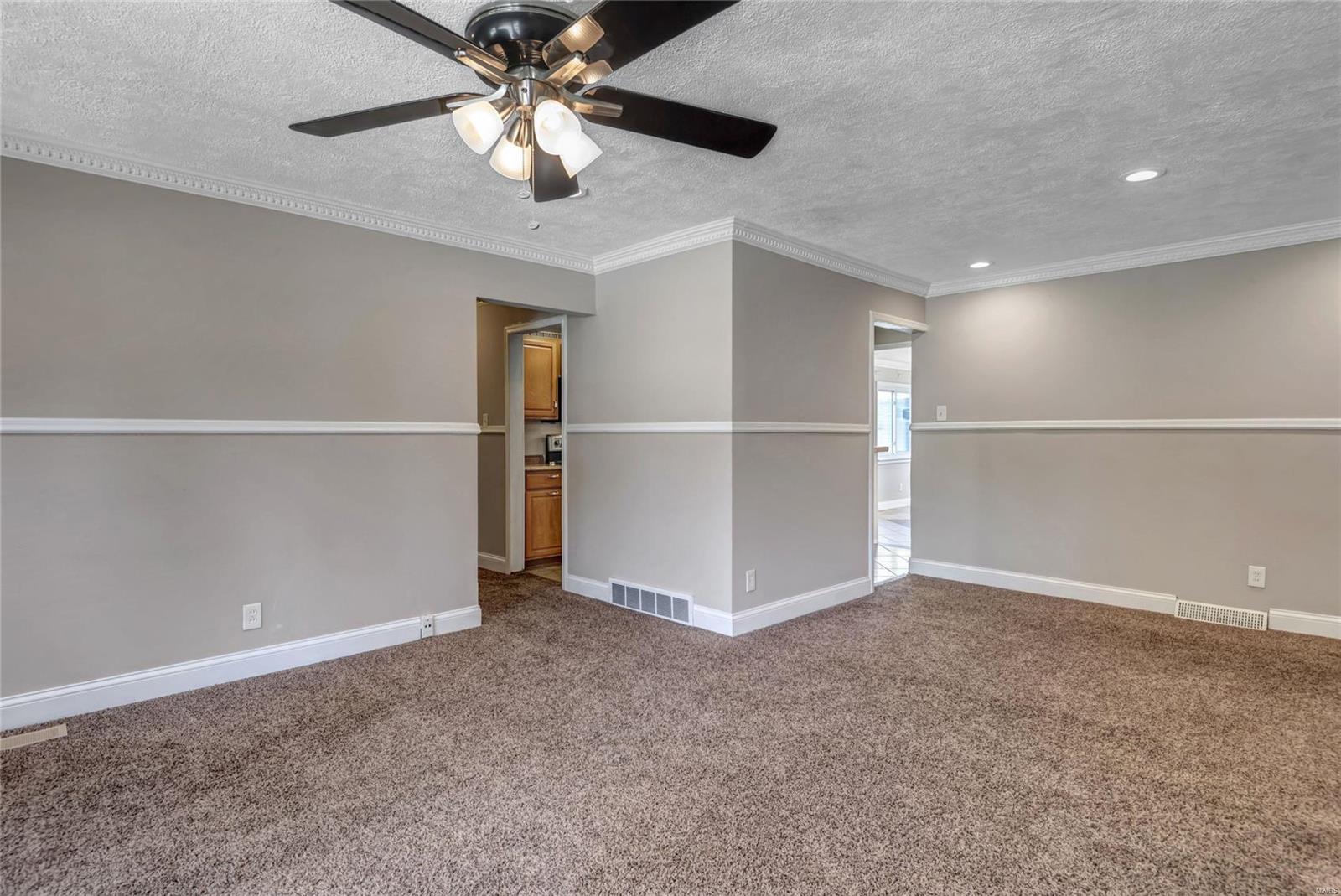 7106 Val Brook Lane