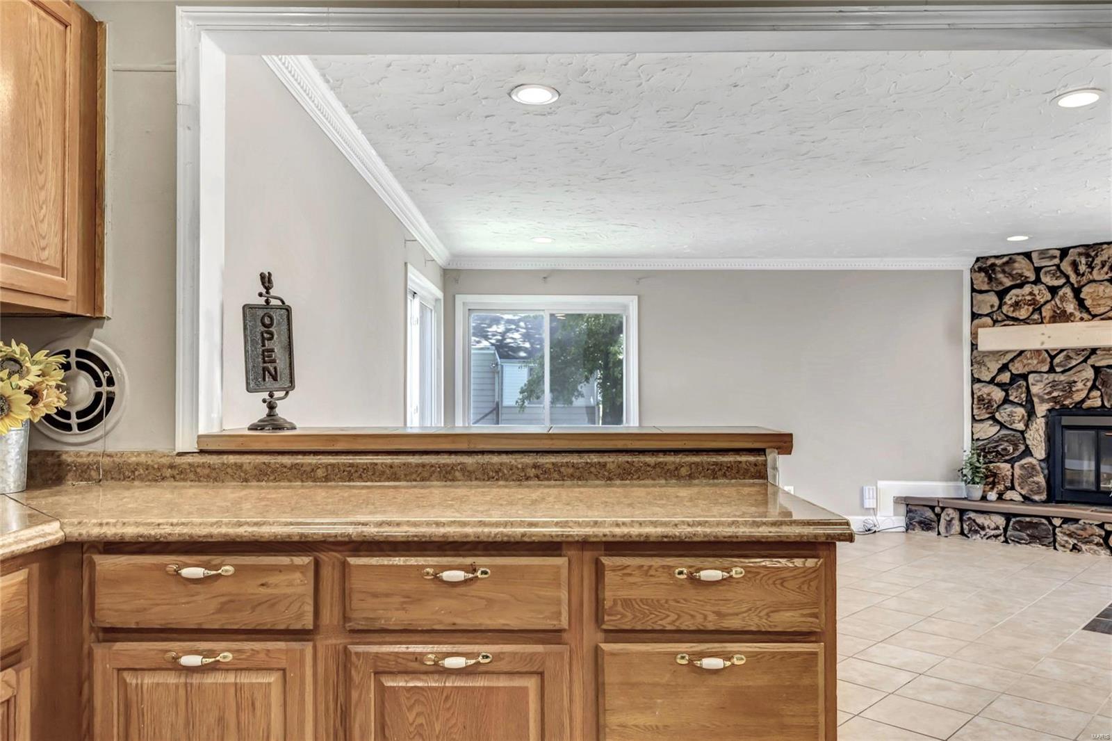 7106 Val Brook Lane