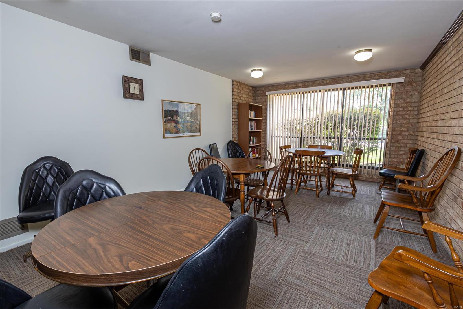 444 N Clay Avenue Unit: 3J