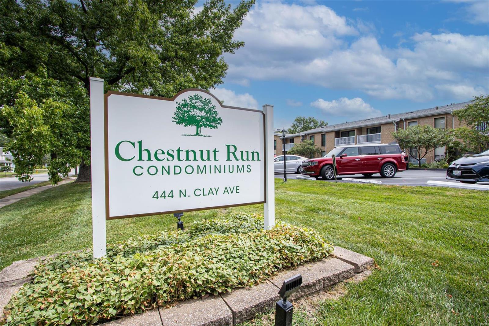 444 N Clay Avenue Unit: 3J
