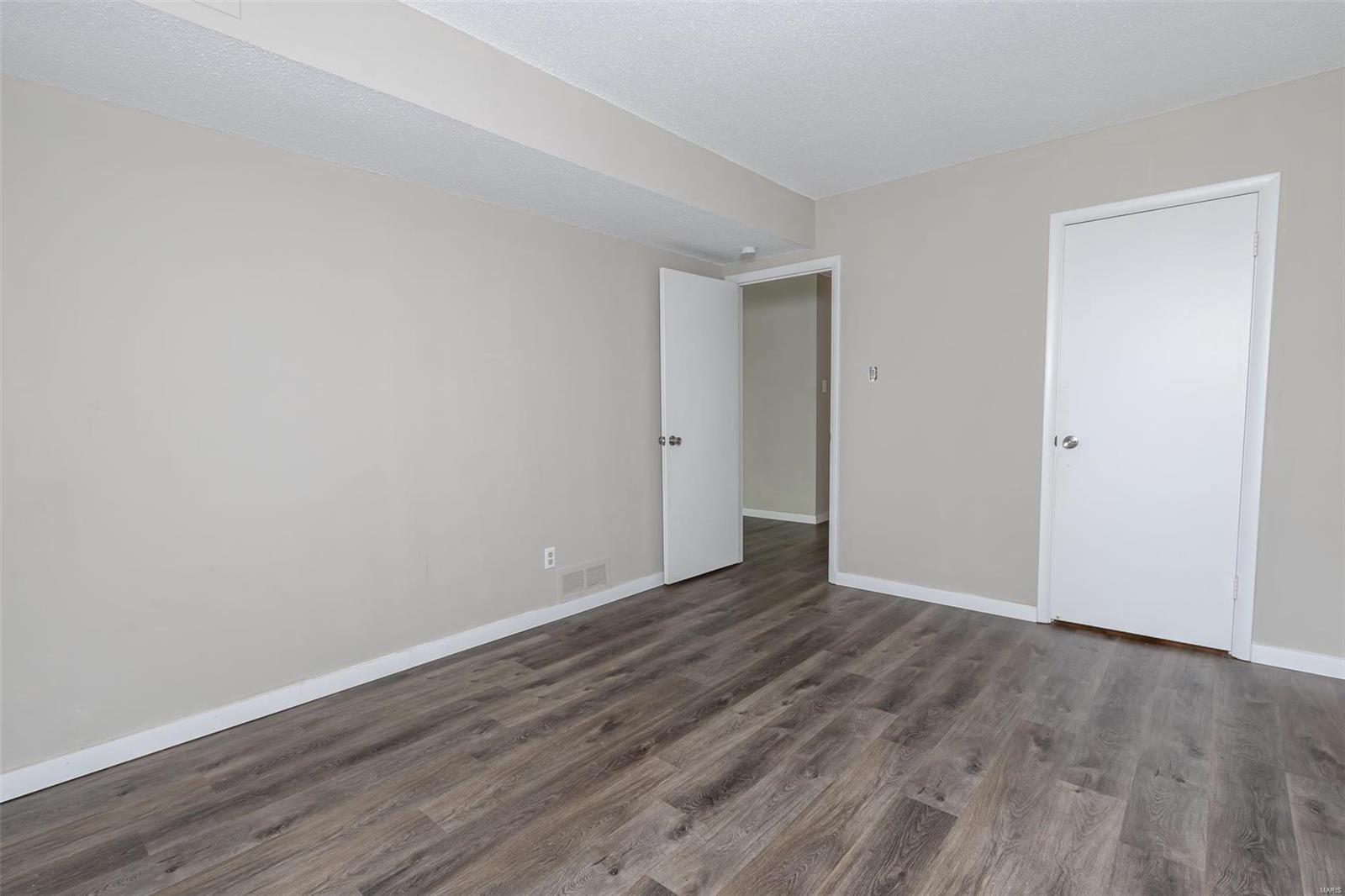 444 N Clay Avenue Unit: 3J