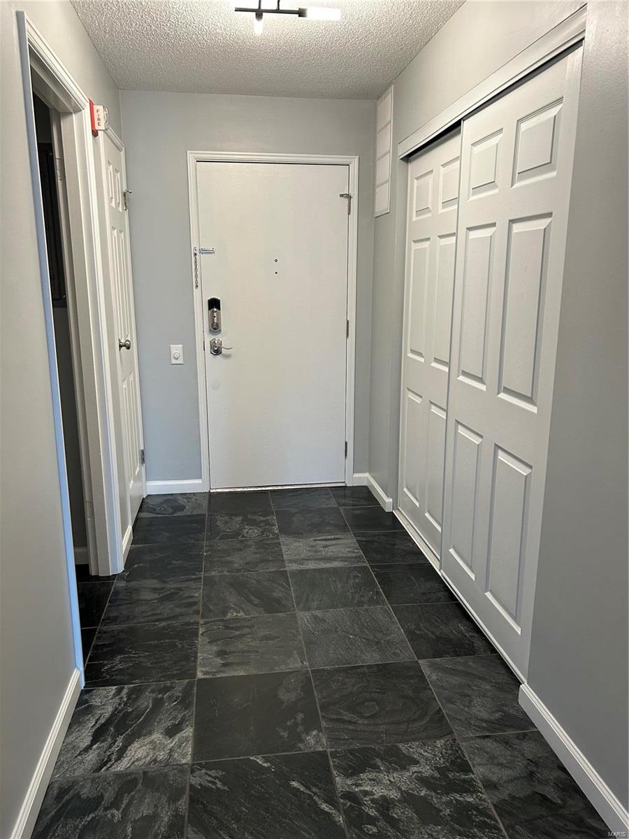 585 Coeur De Royale Drive Unit: 304