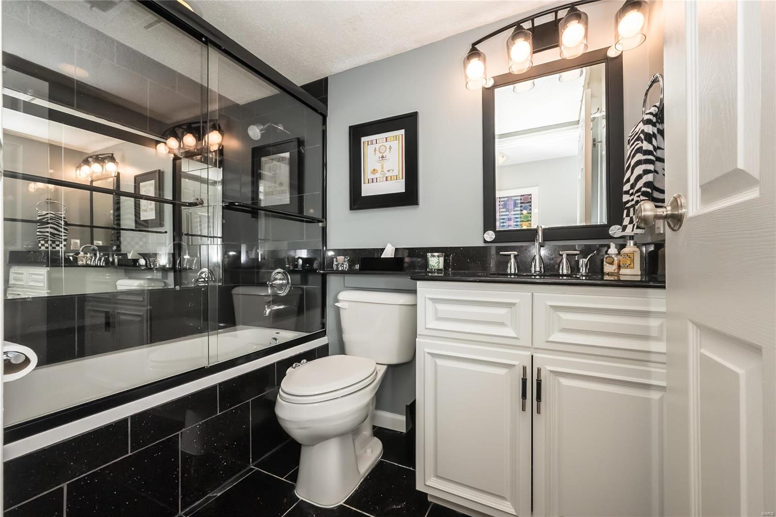 585 Coeur De Royale Drive Unit: 304