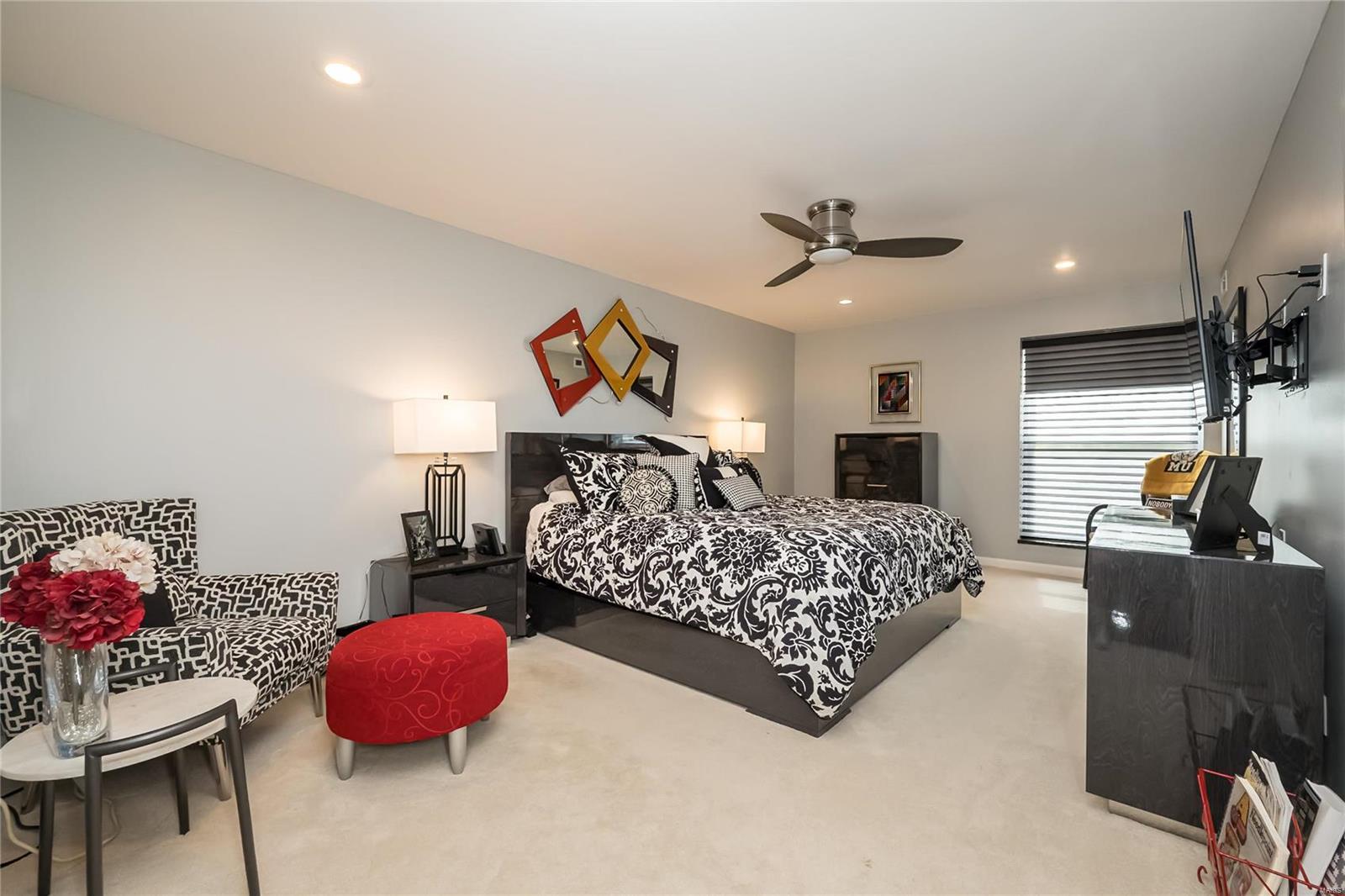 585 Coeur De Royale Drive Unit: 304