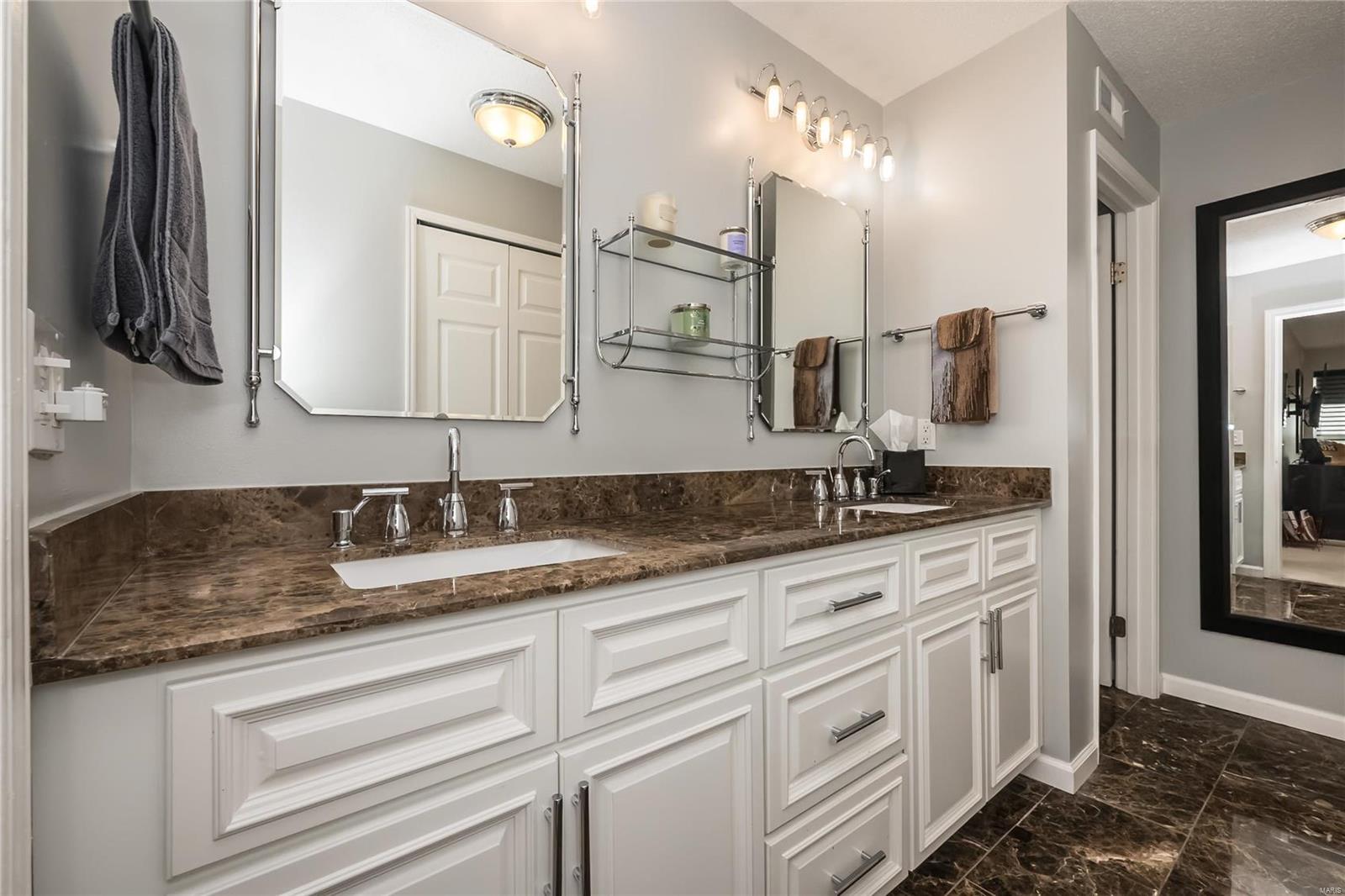 585 Coeur De Royale Drive Unit: 304