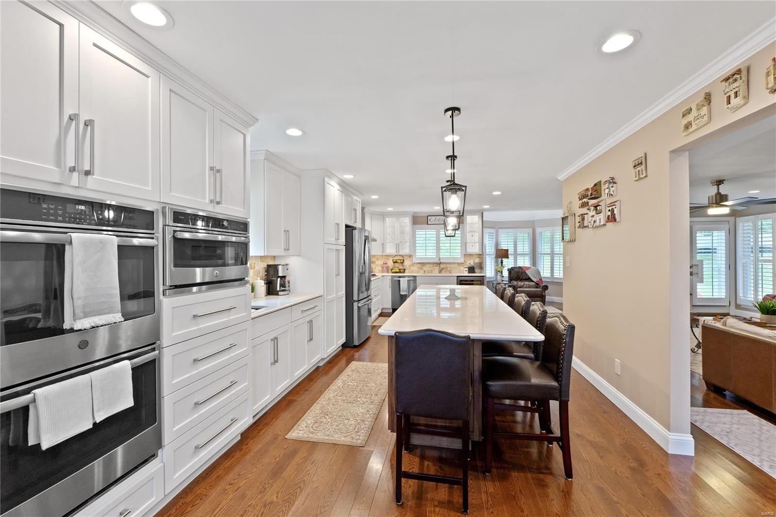 1605 Ivy Chase Lane