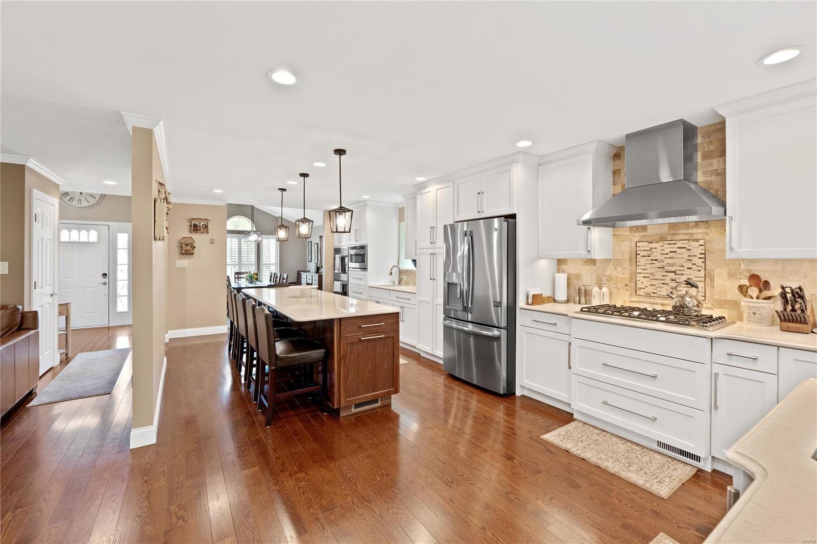 1605 Ivy Chase Lane