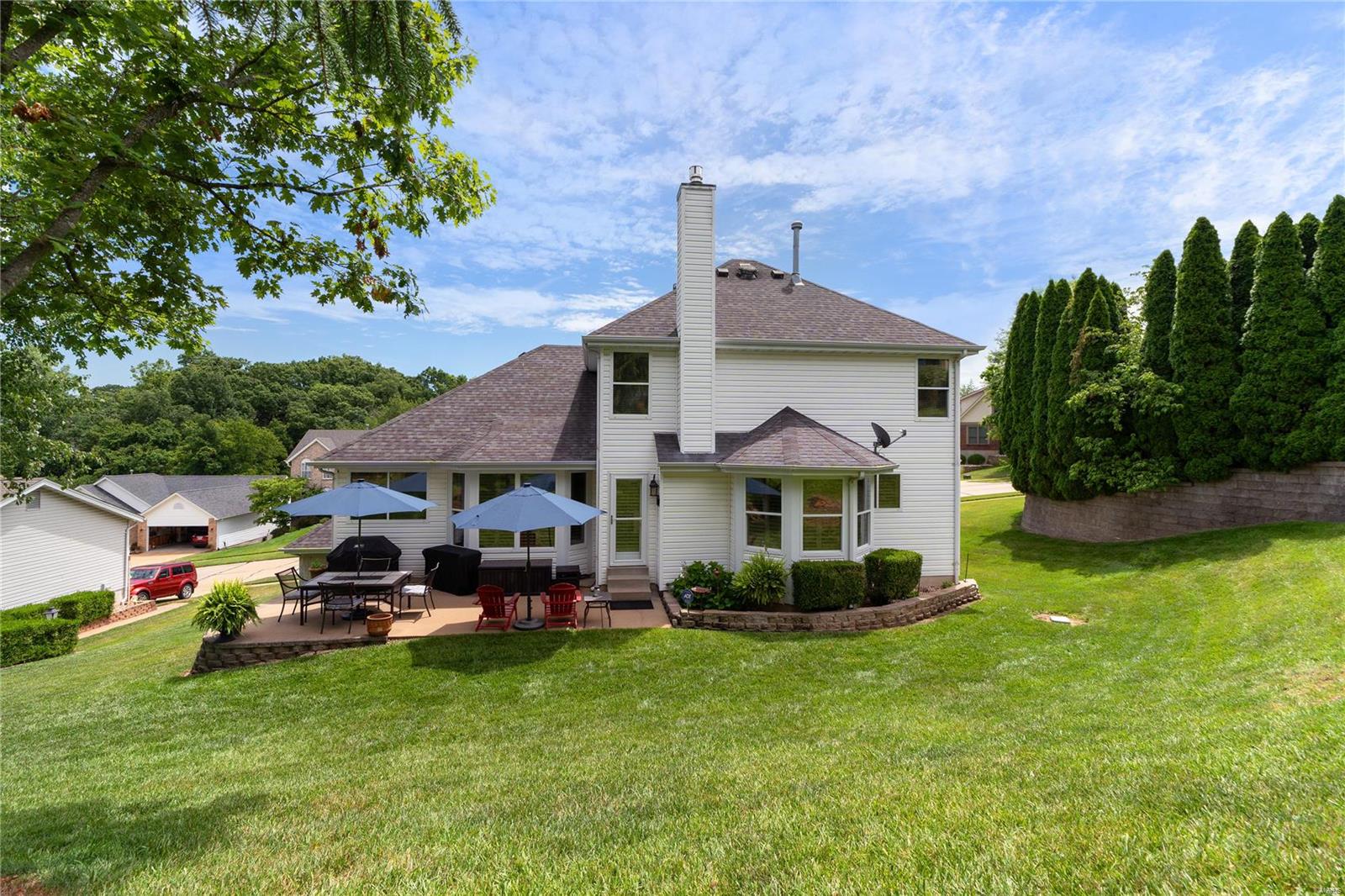 1605 Ivy Chase Lane