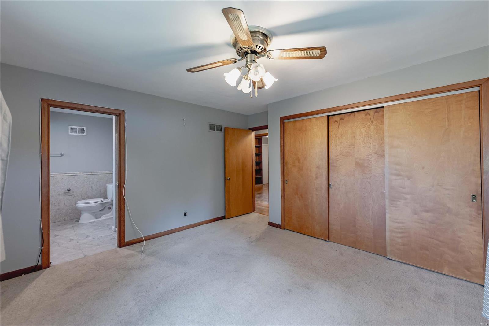 1122 Olivaire Lane