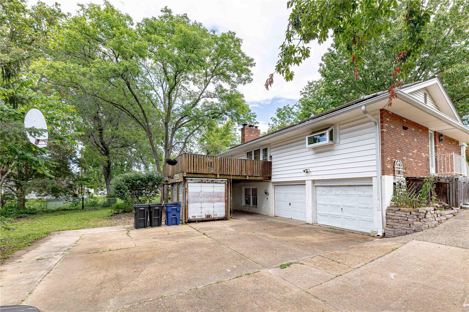 1027 Accent Drive