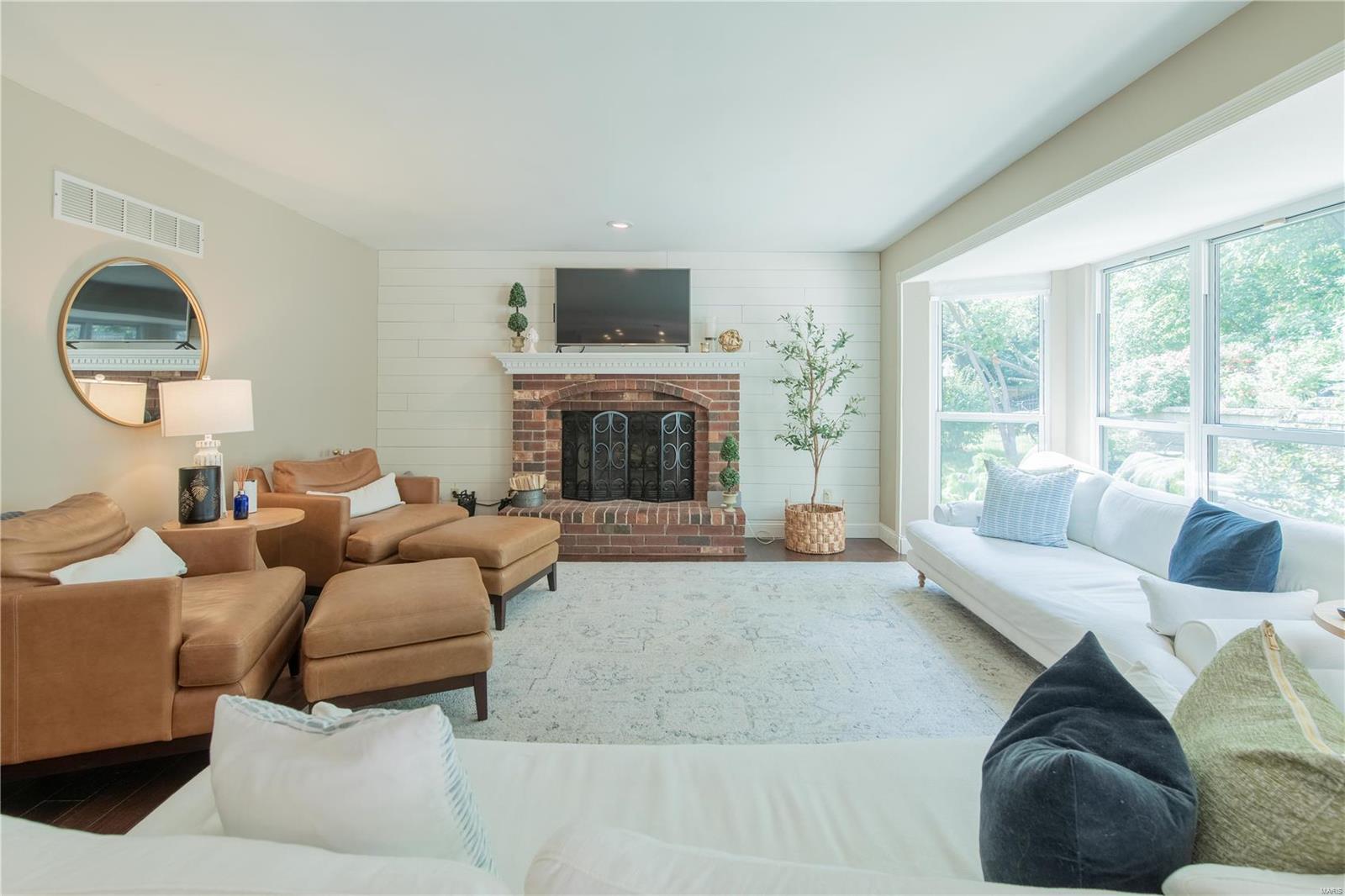 3009 Summerfield Manor Drive