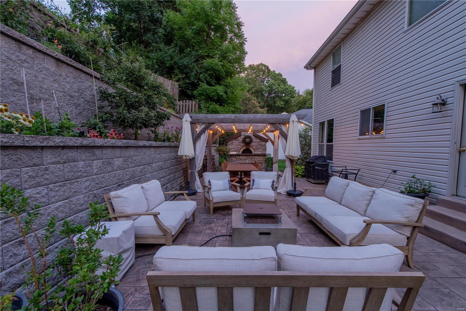 3009 Summerfield Manor Drive