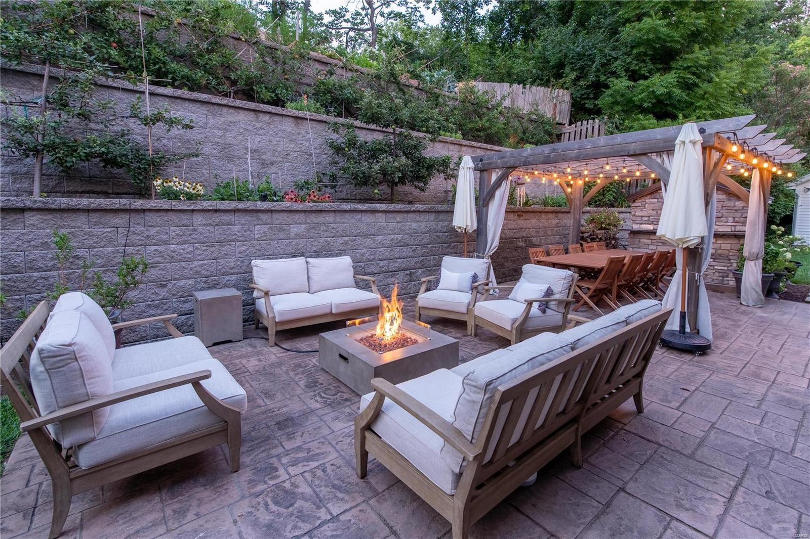 3009 Summerfield Manor Drive
