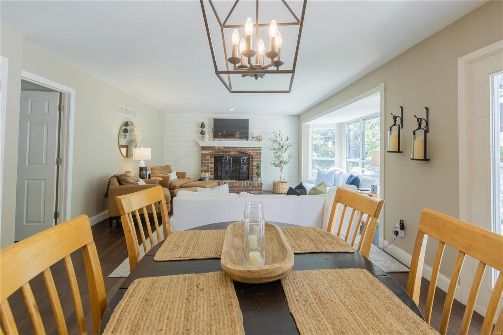 3009 Summerfield Manor Drive