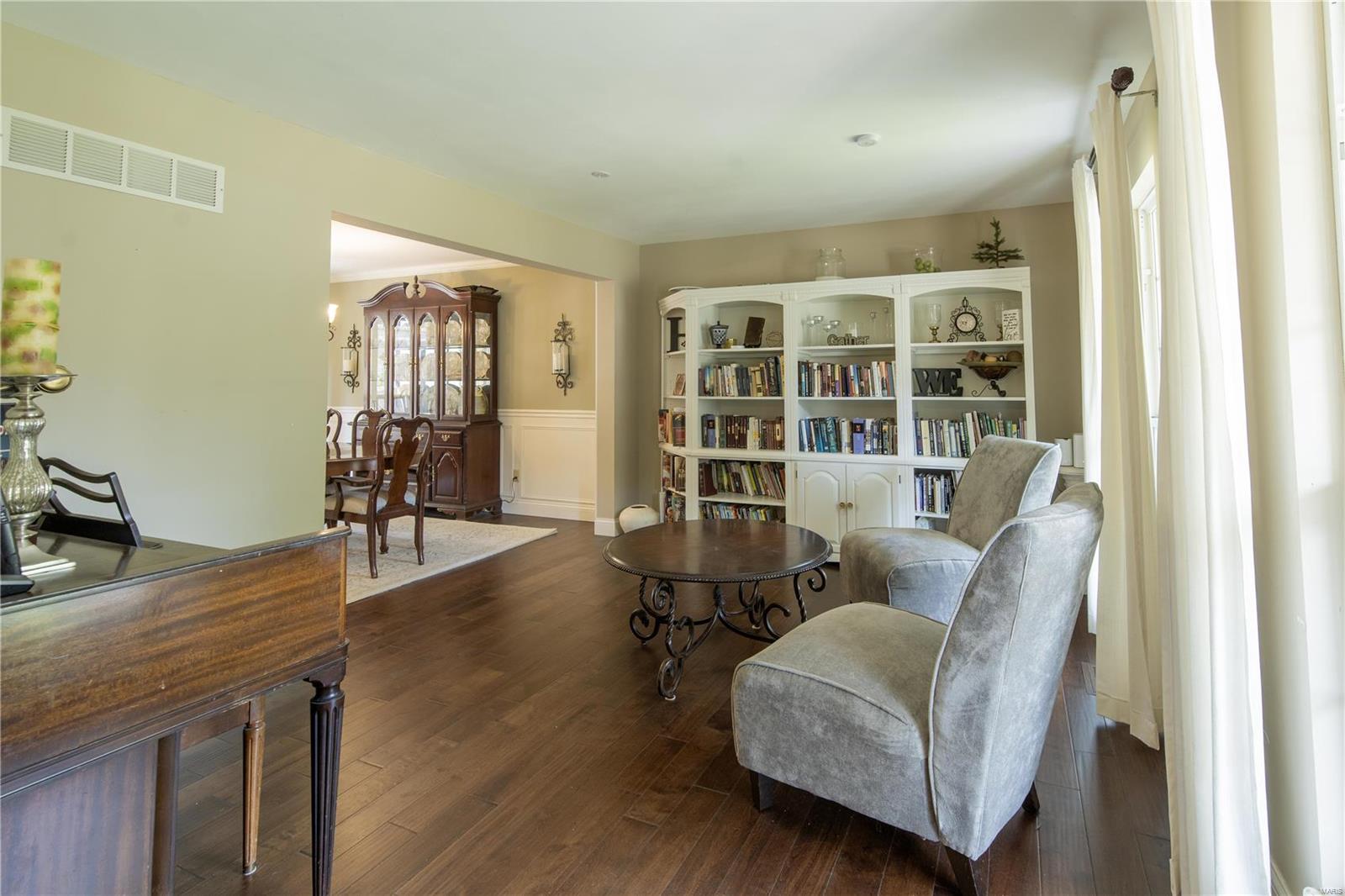 3009 Summerfield Manor Drive