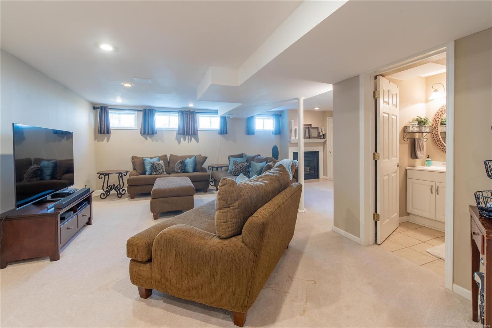 3009 Summerfield Manor Drive