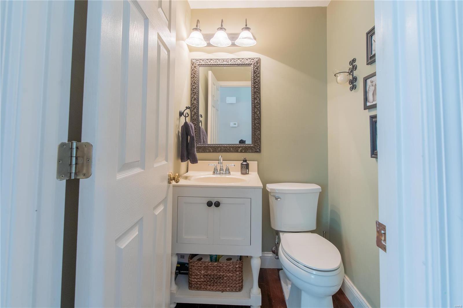 3009 Summerfield Manor Drive