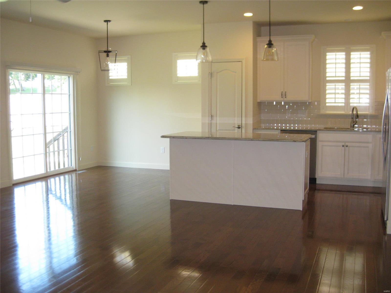 6180 Mackenzie Valley Court
