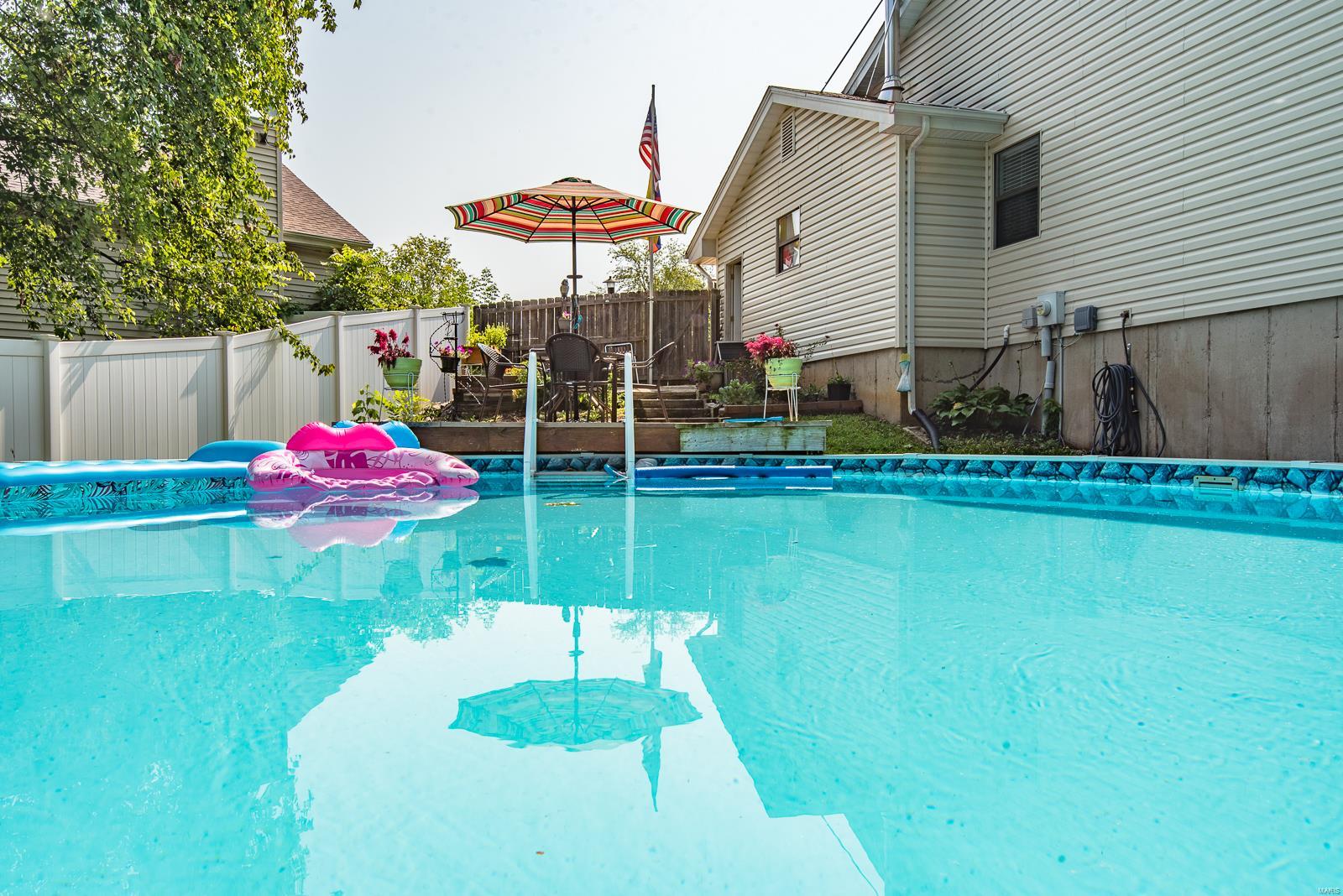 23 Quiet Falls Court