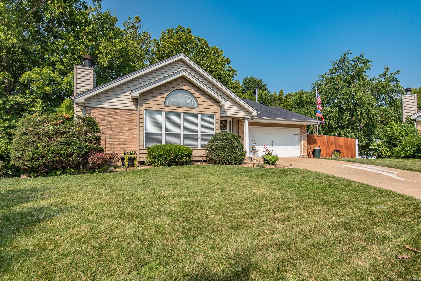 23 Quiet Falls Court