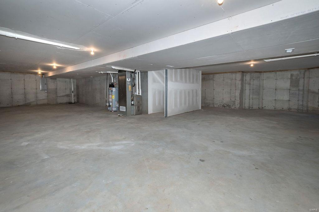 10433 Arthur Place
