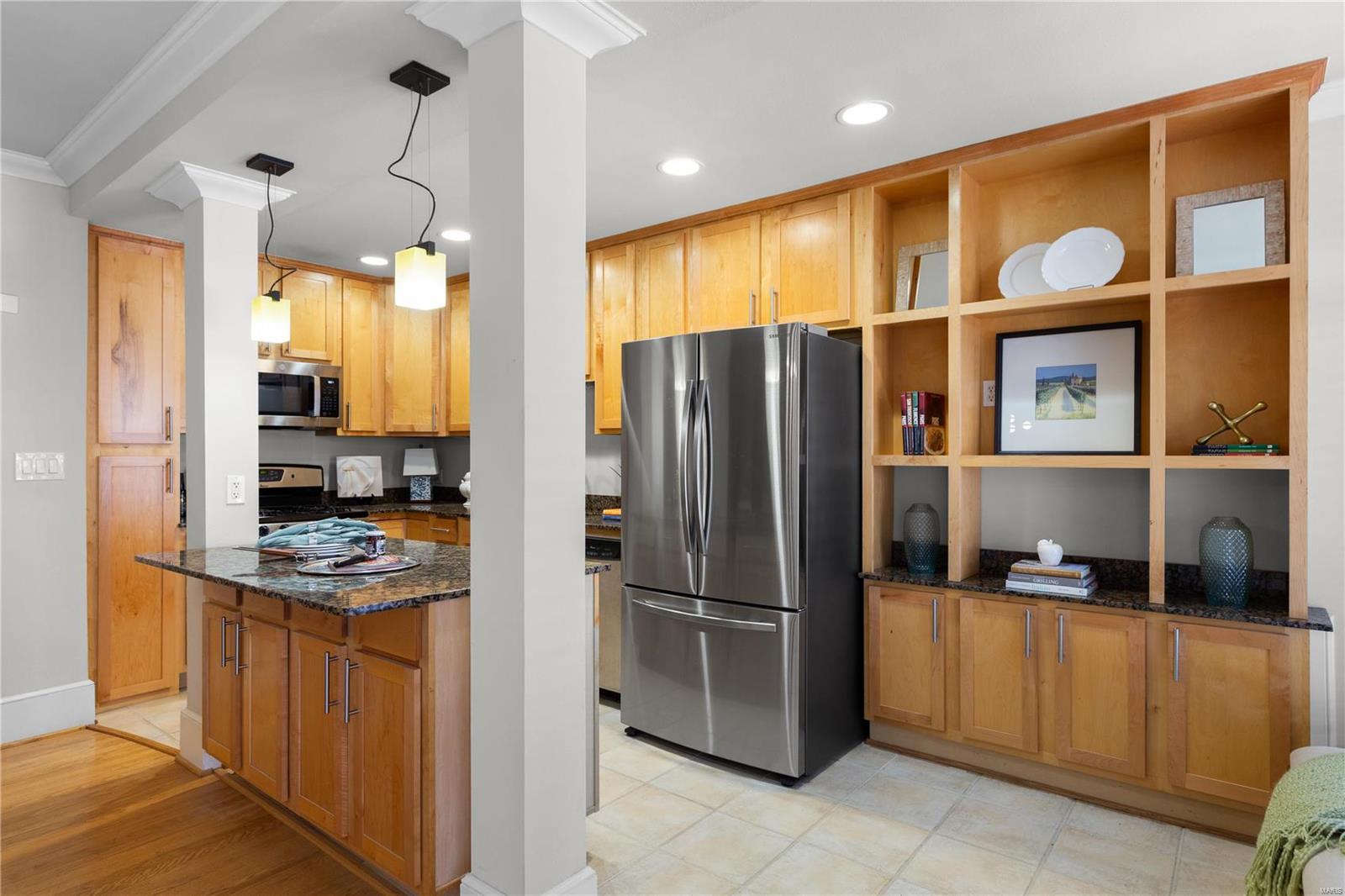 7515 Parkdale Avenue Unit: 1E