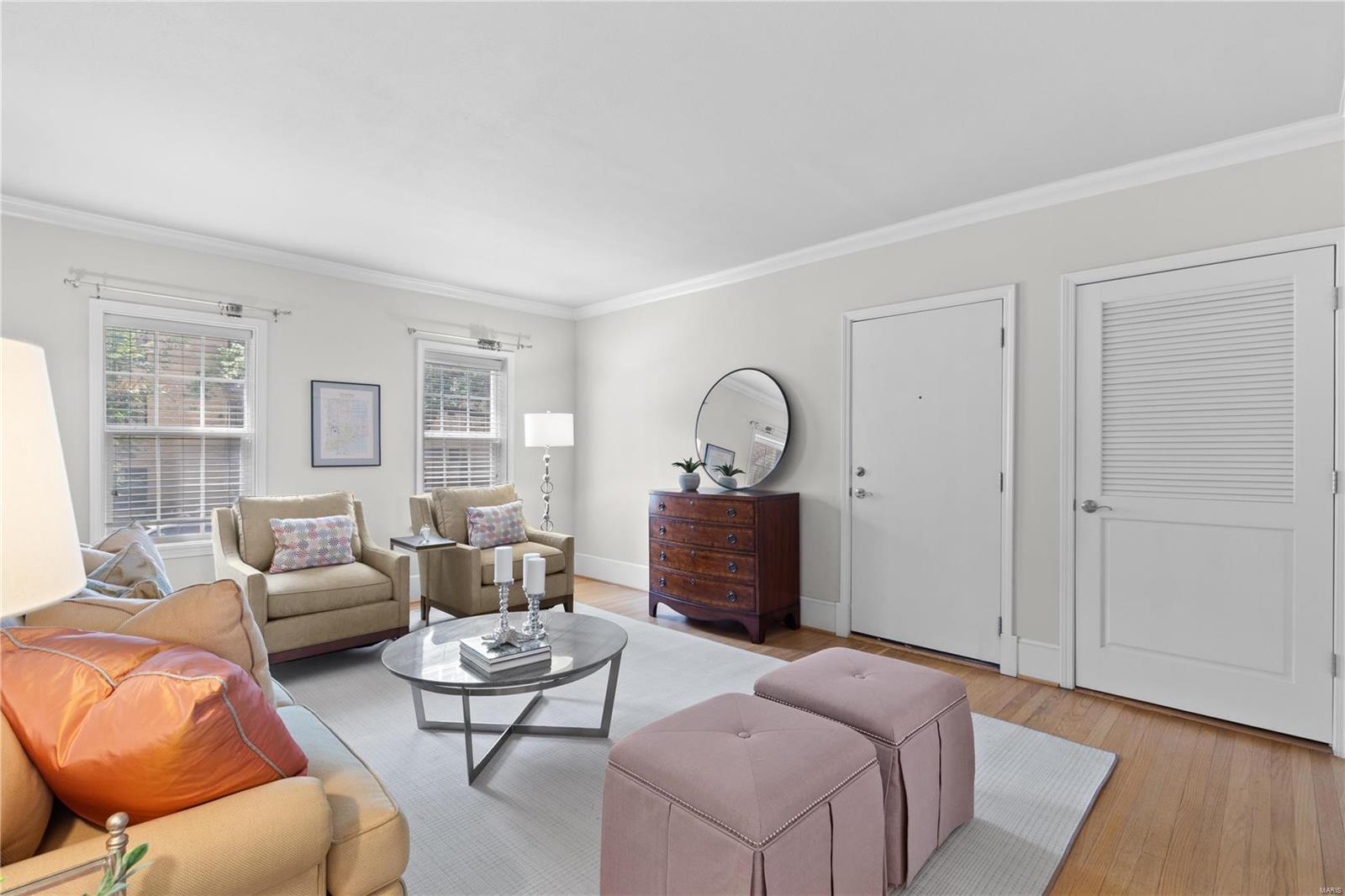 7515 Parkdale Avenue Unit: 1E