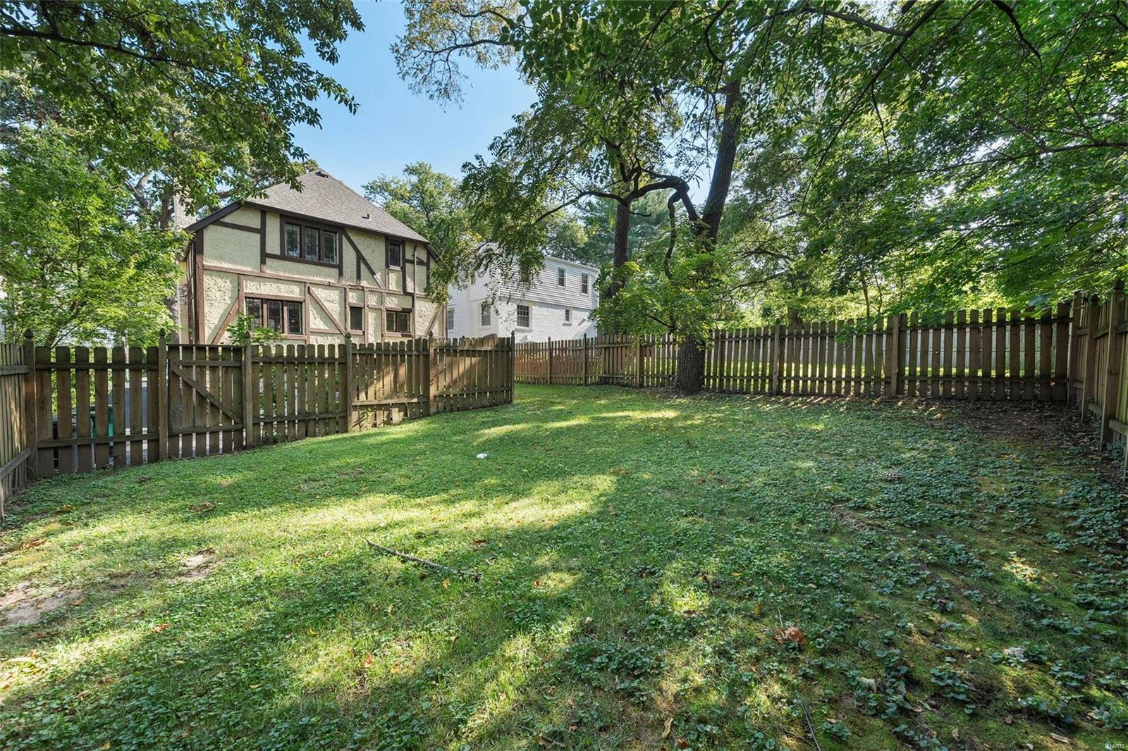 336 Newport Avenue