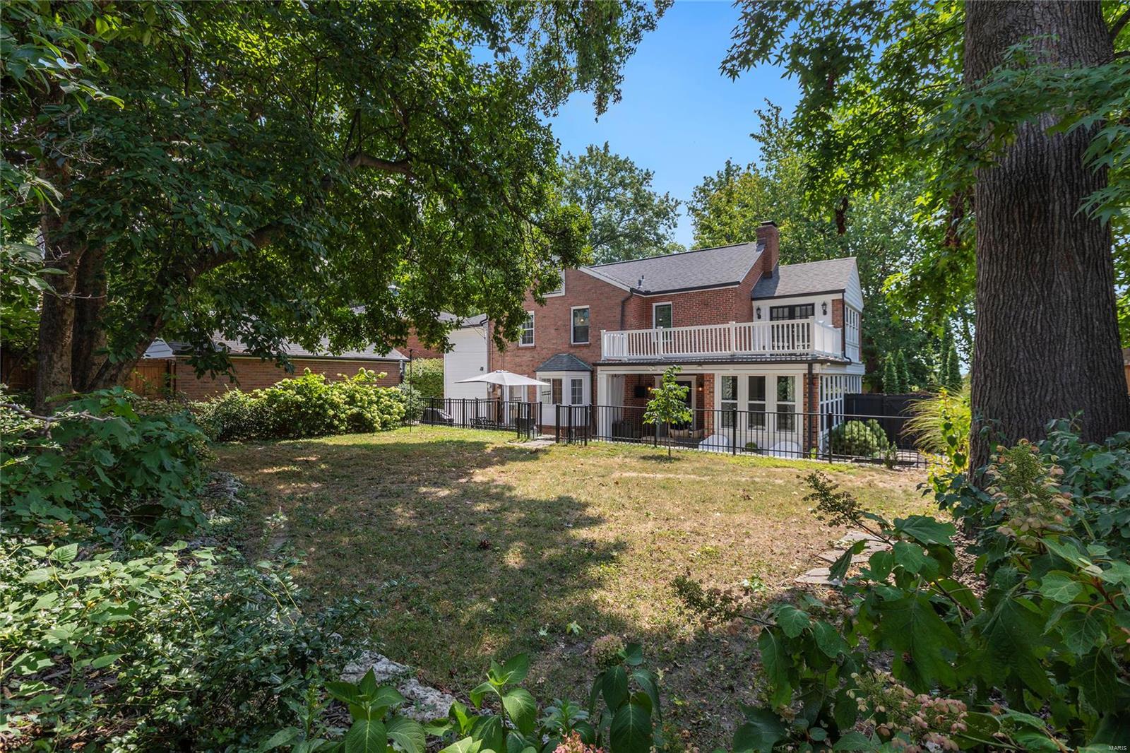 8021 Seminole Drive