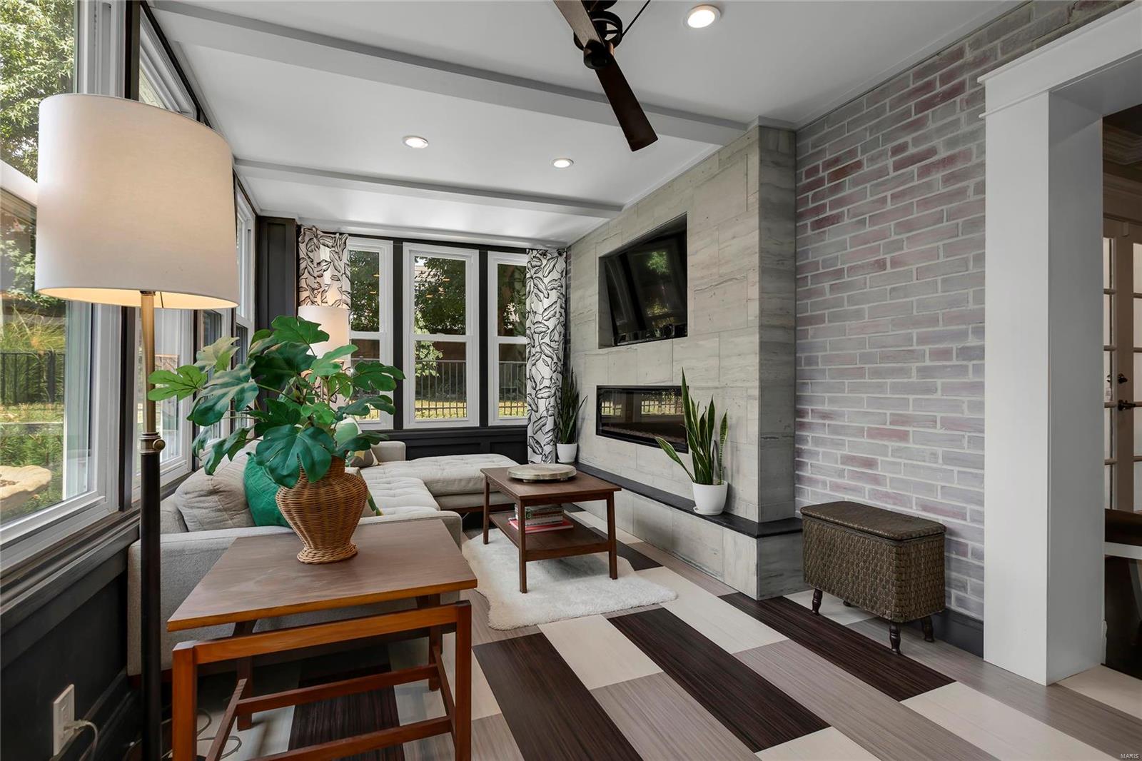 8021 Seminole Drive