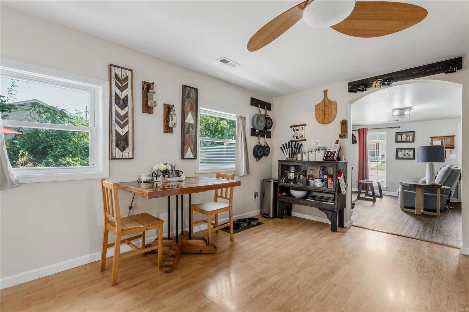 506 W Cherry Street