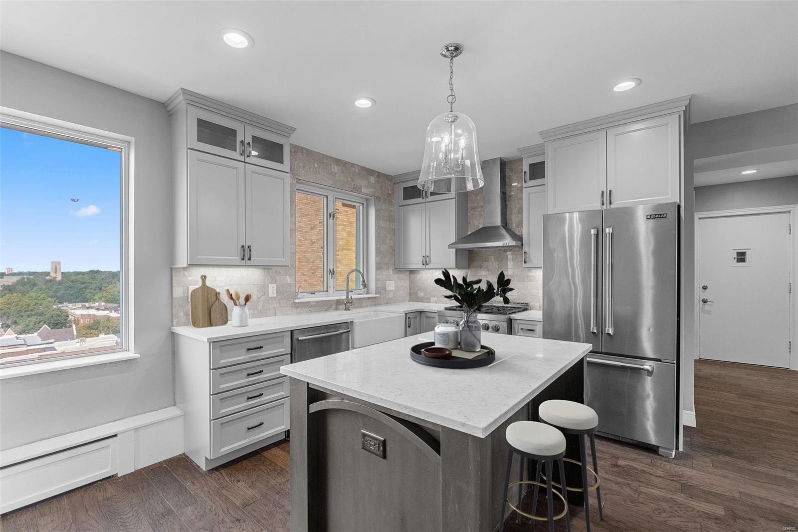 701 S Skinker Boulevard Unit: 1001