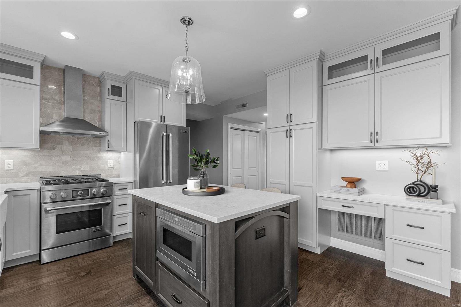 701 S Skinker Boulevard Unit: 1001