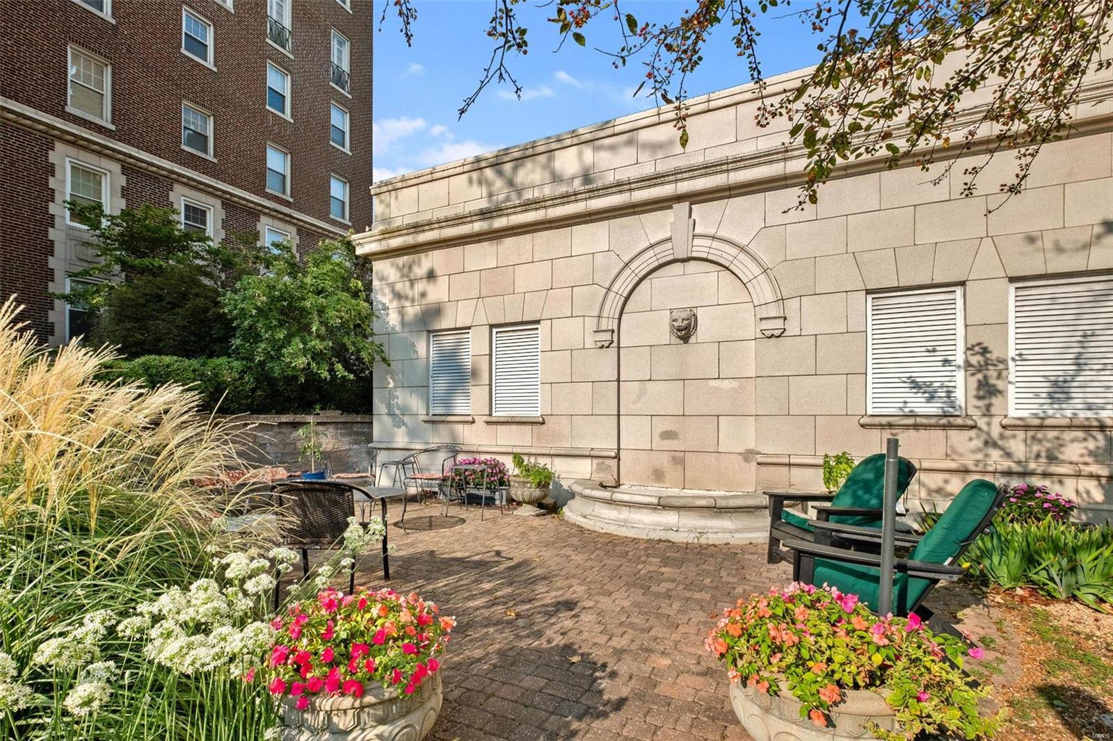 701 S Skinker Boulevard Unit: 1001
