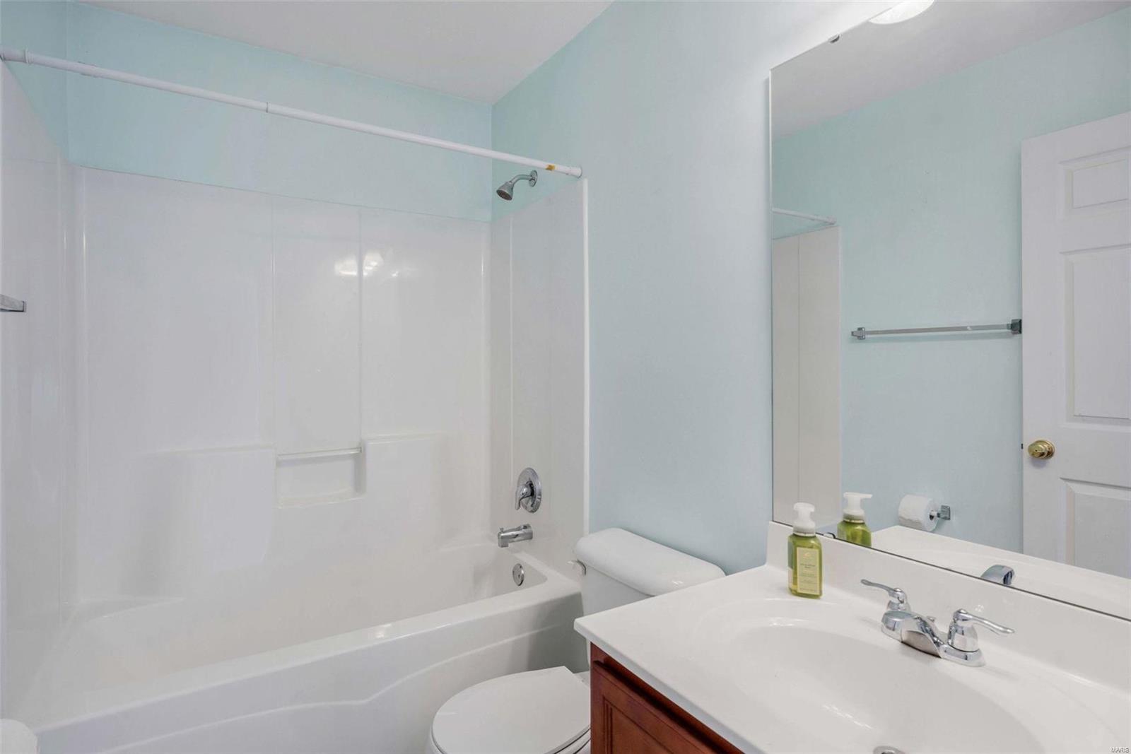 3164 Stowe Landing