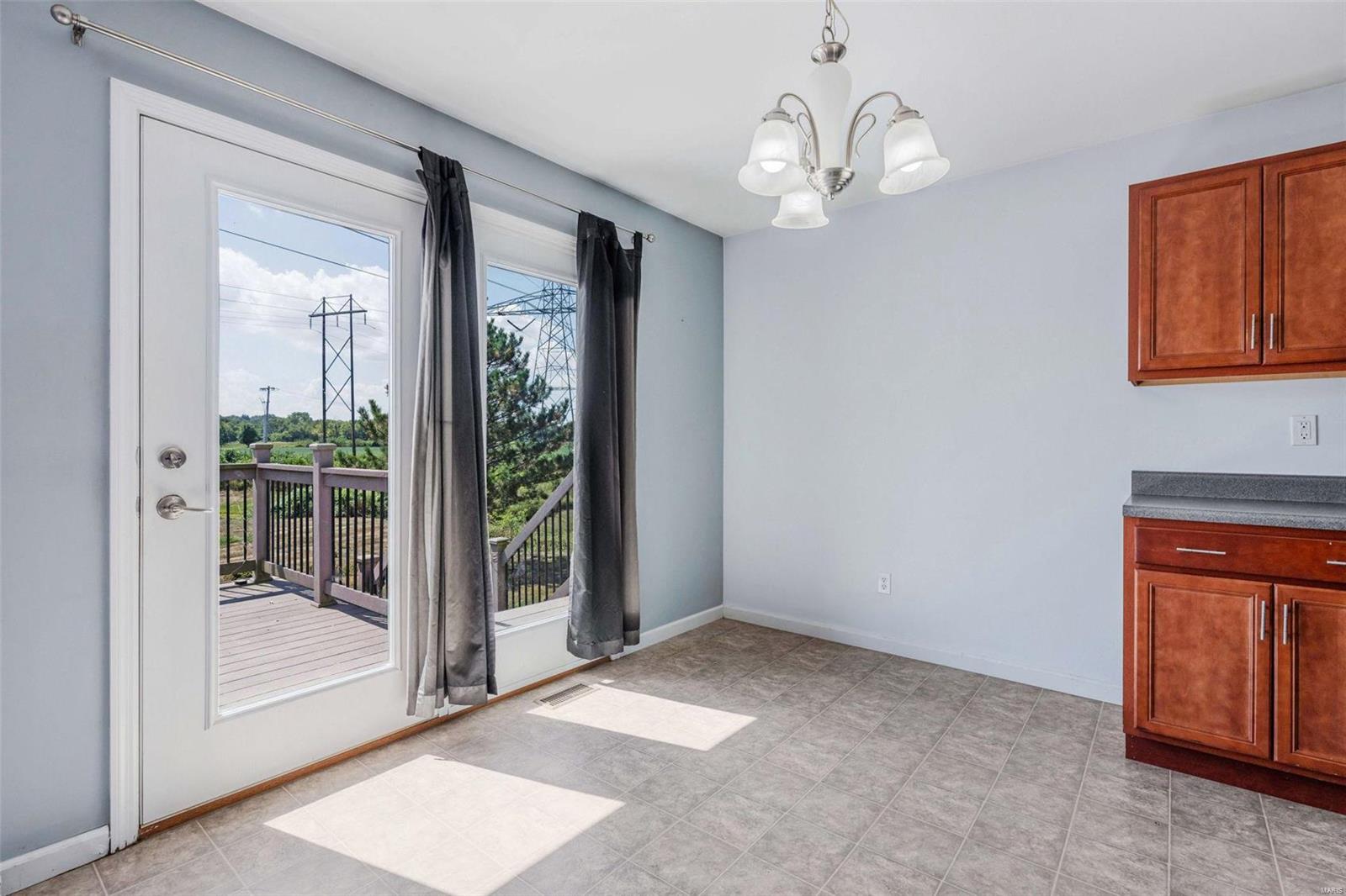 3164 Stowe Landing