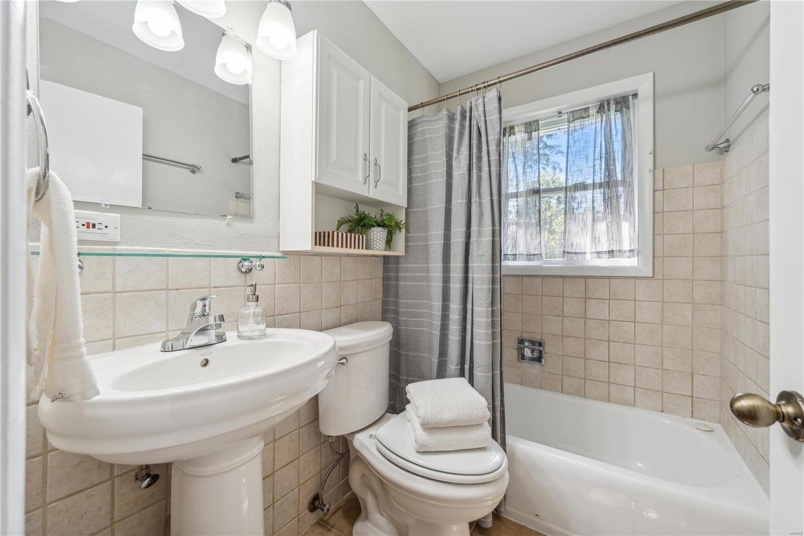 12486 Larkwood Drive