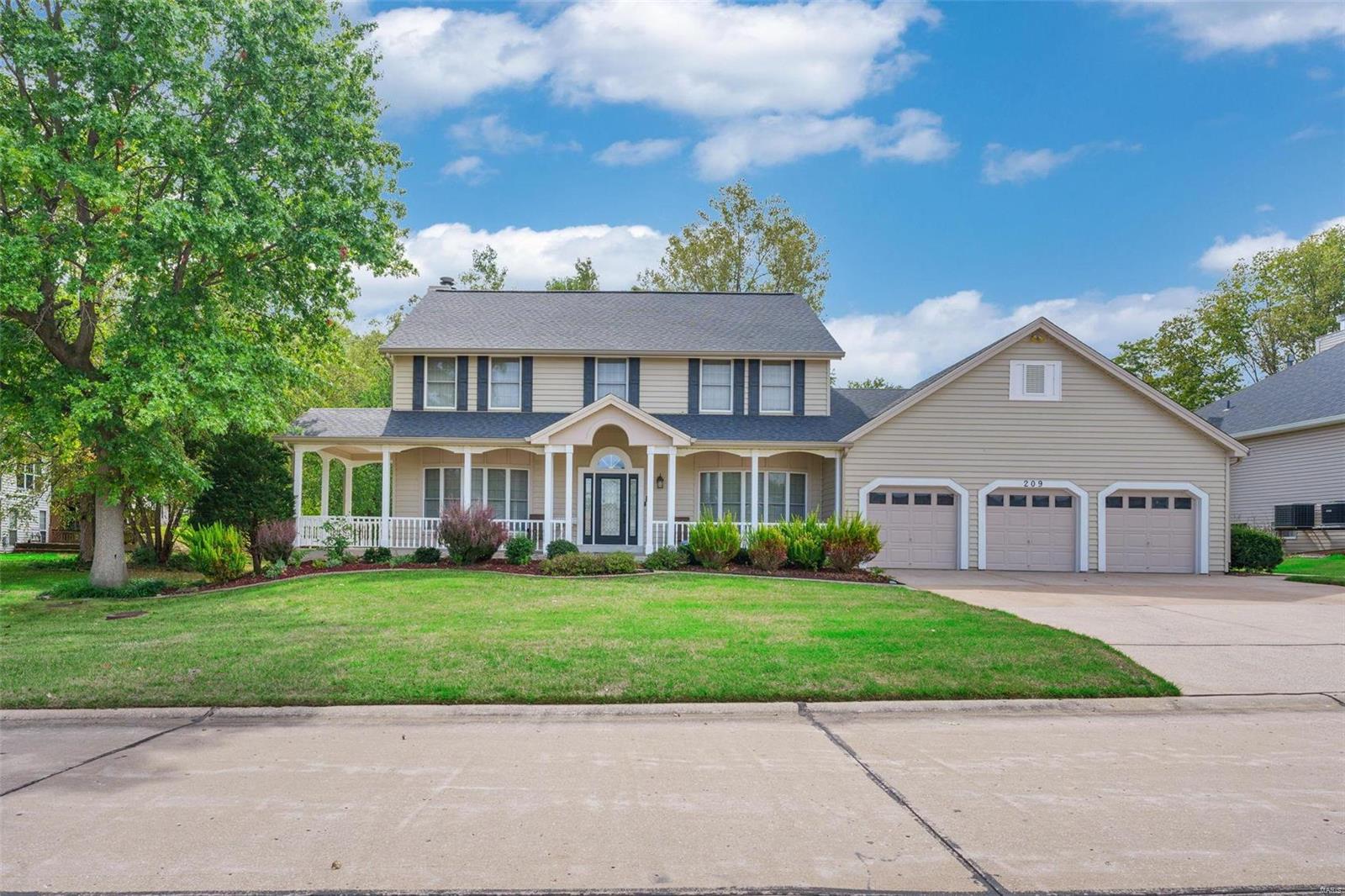 209 Upper Muirfield Court
