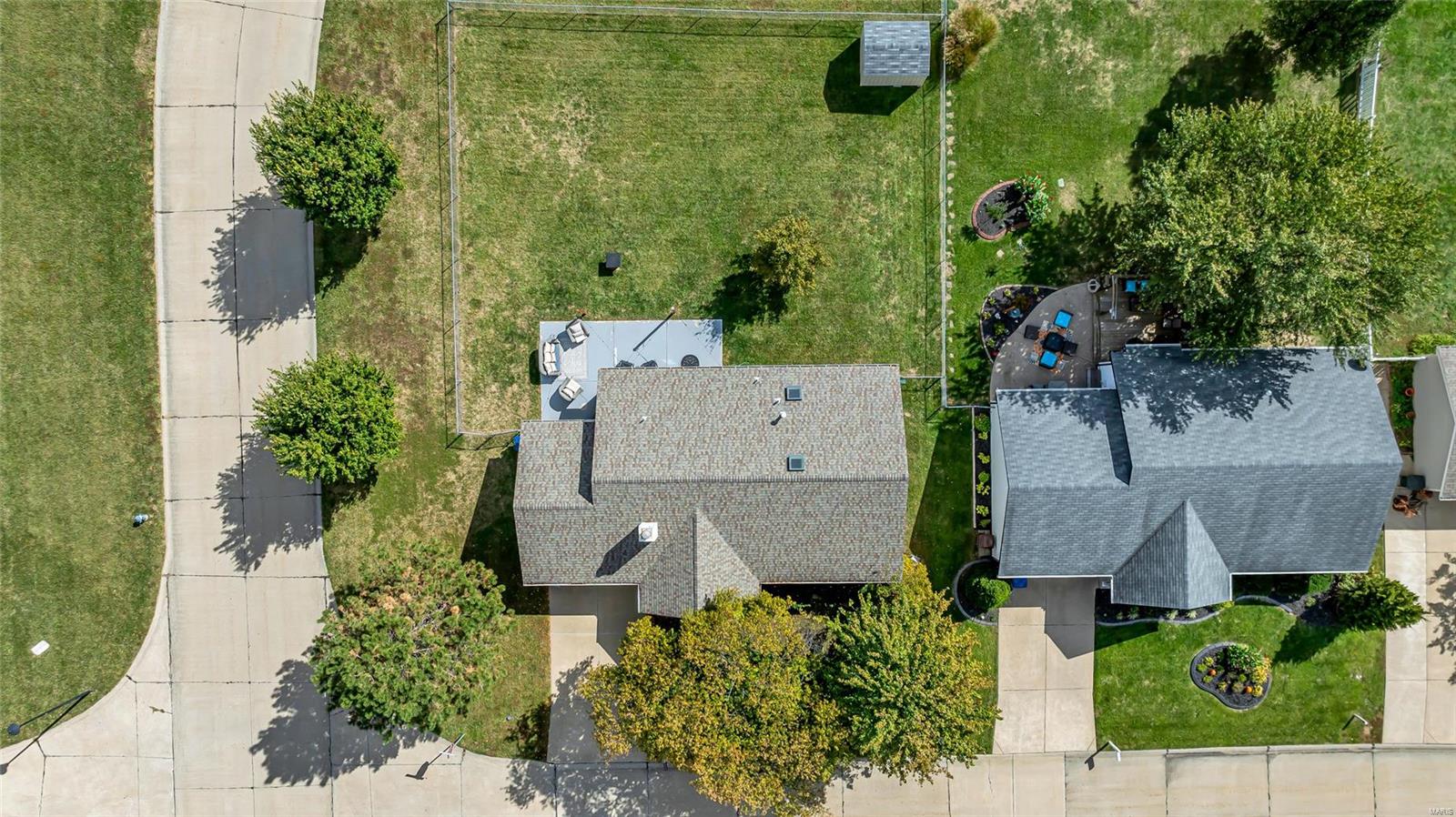 235 Briar Valley Court S