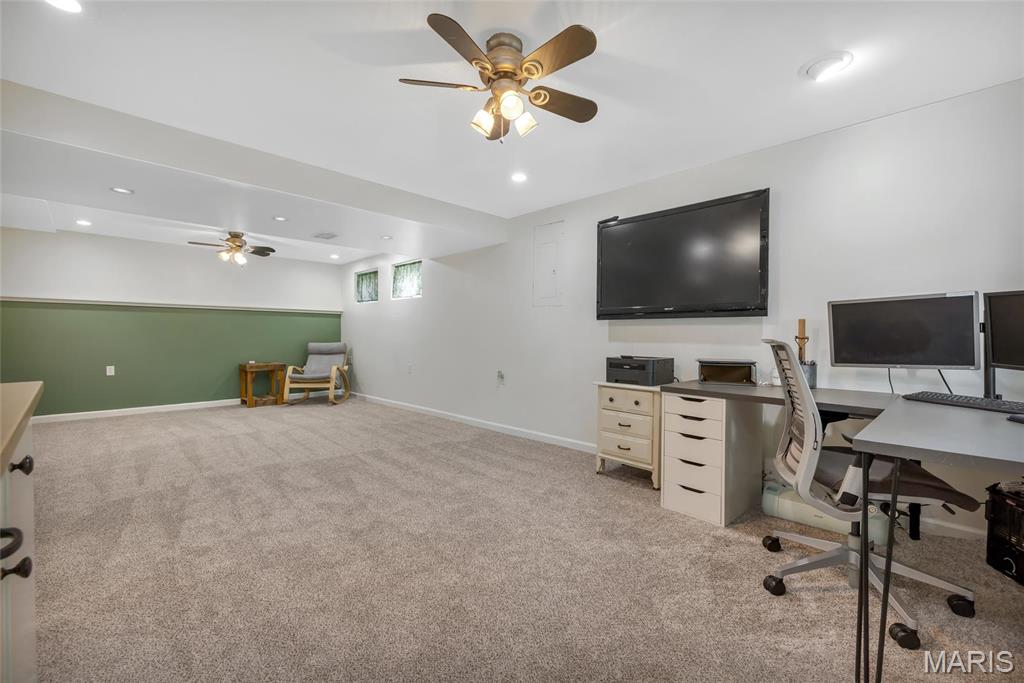 700 Williams Drive