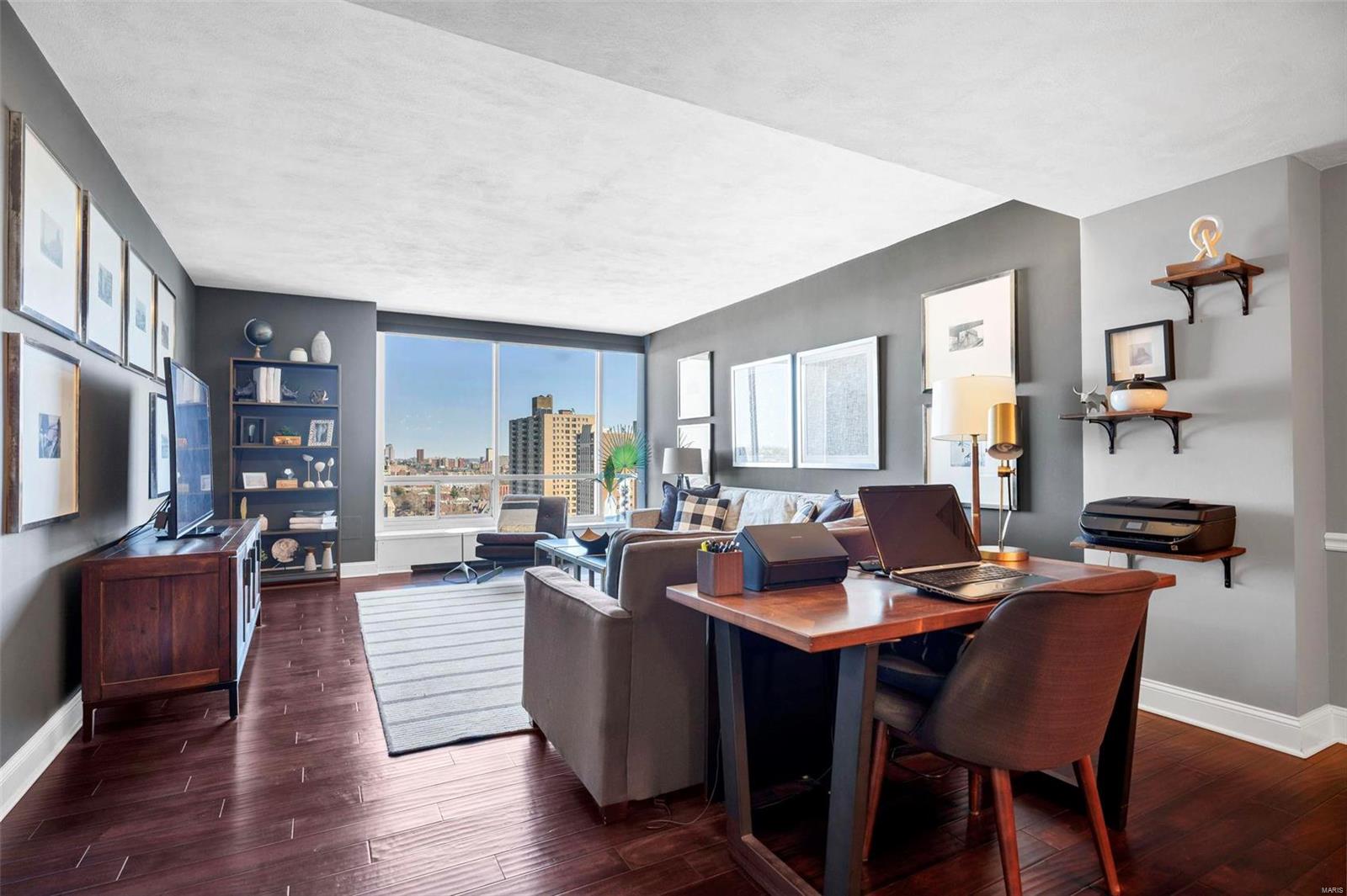4501 Lindell Boulevard Unit: 12D