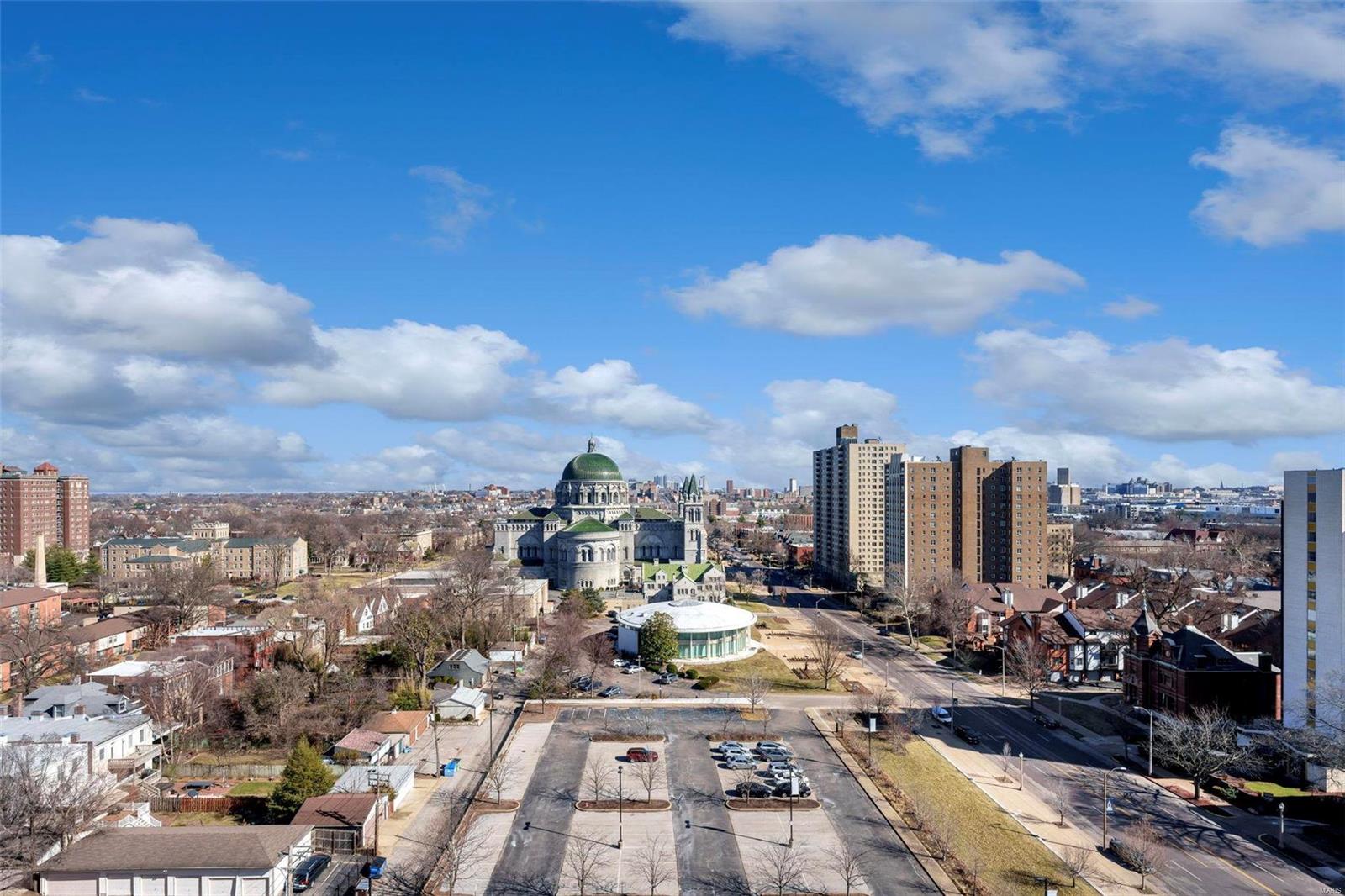 4501 Lindell Boulevard Unit: 12D