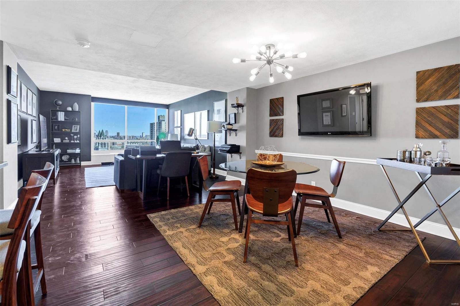 4501 Lindell Boulevard Unit: 12D