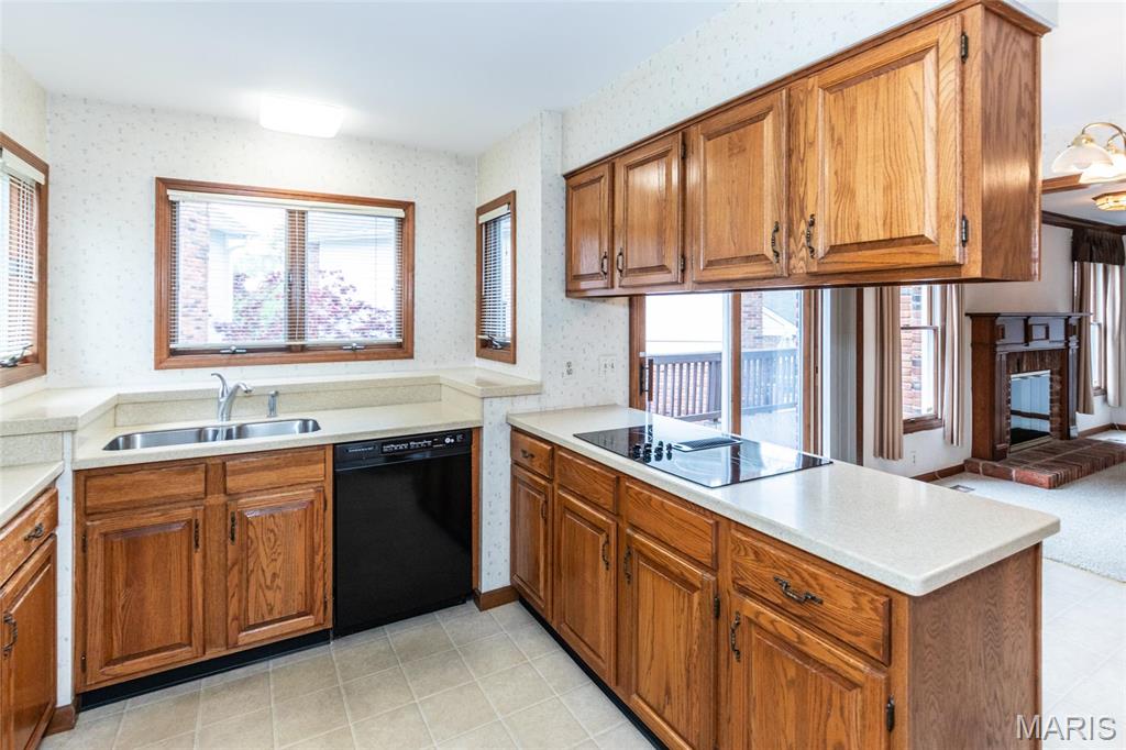 14 Webster Oaks Drive