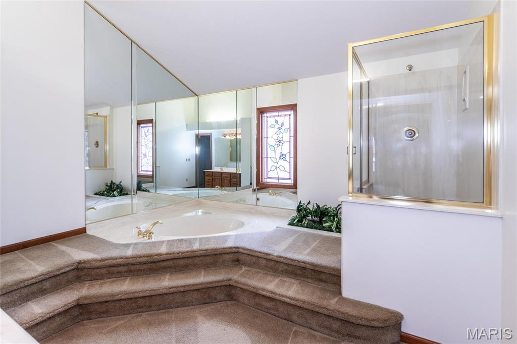 14 Webster Oaks Drive